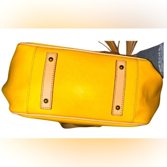 DOONEY & BOURKE Maddie Saffiano Leather Tote Bag w/Dust Bag, EUC - Picture 6 of 12